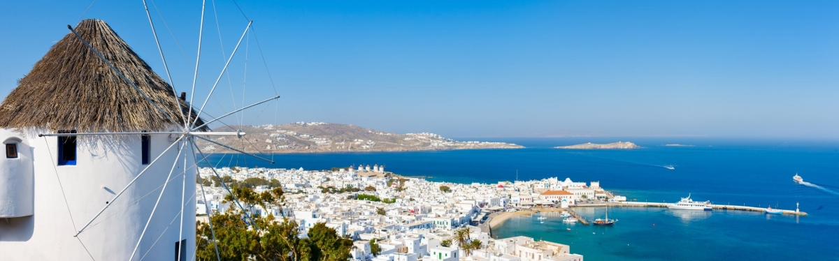 Panorama von Mykonos Griechenland (BlueOrangeStudio / stock.adobe.com)  lizenziertes Stockfoto 
Información sobre la licencia en 'Verificación de las fuentes de la imagen'